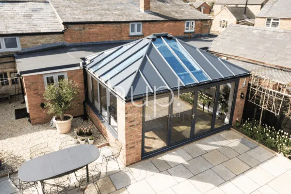 Hup 21 Ultraframe extension with hybrid roof