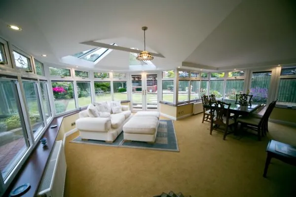 Large p-shape conservatory interior